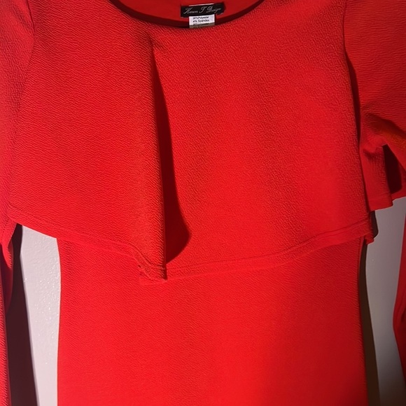 Red bodycon dress by Karen T. Design - Picture 3 of 4